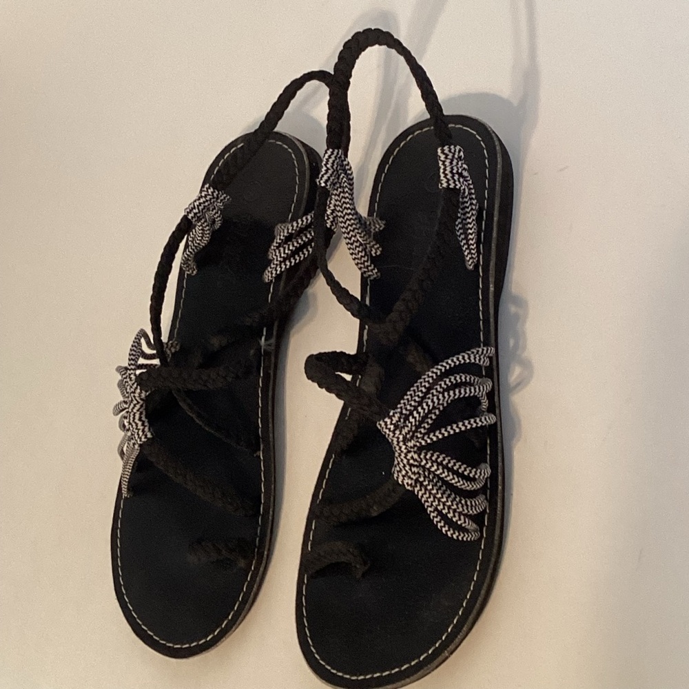 Plaka Oceanside Sandal Size 9